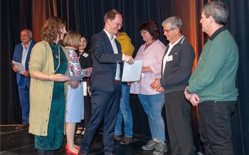 Bildergalerie: Stadt Herrenberg ehrt im Mauerwerk Menschen, die sich besonders engagieren