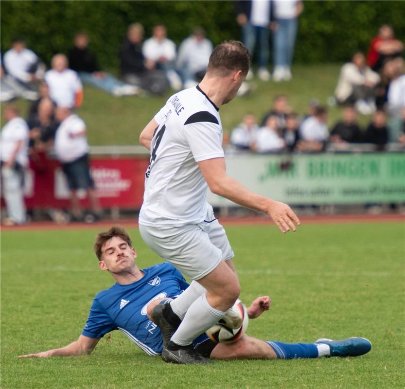 Herrenberg, Stadion, Aktiven-Pokalfinale, Bezirkspokal, TSV Kuppingen (blau) - T...