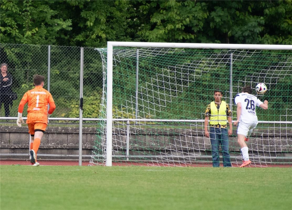 Herrenberg, Stadion, Aktiven-Pokalfinale, Bezirkspokal, TSV Kuppingen (blau) - T...