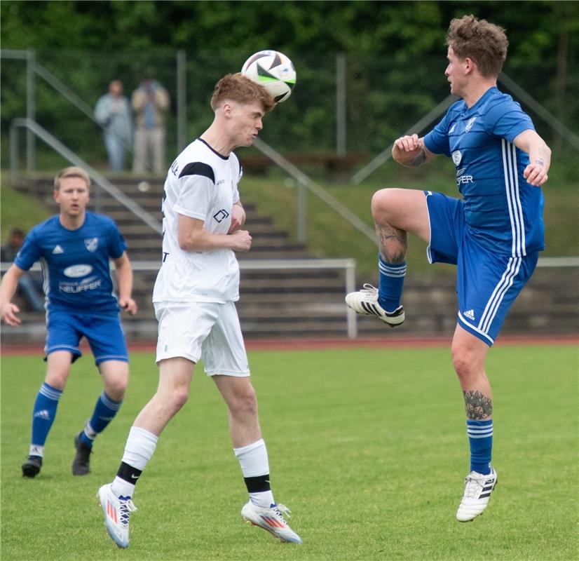 Herrenberg, Stadion, Aktiven-Pokalfinale, Bezirkspokal, TSV Kuppingen (blau) - T...