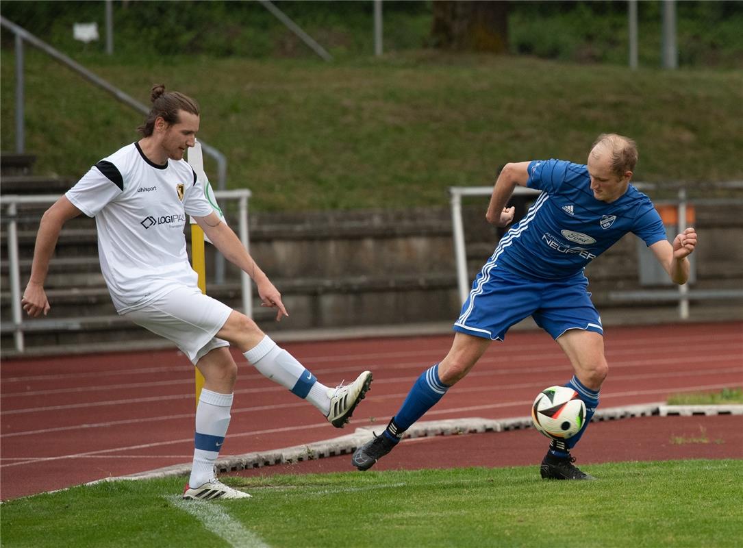 Herrenberg, Stadion, Aktiven-Pokalfinale, Bezirkspokal, TSV Kuppingen (blau) - T...