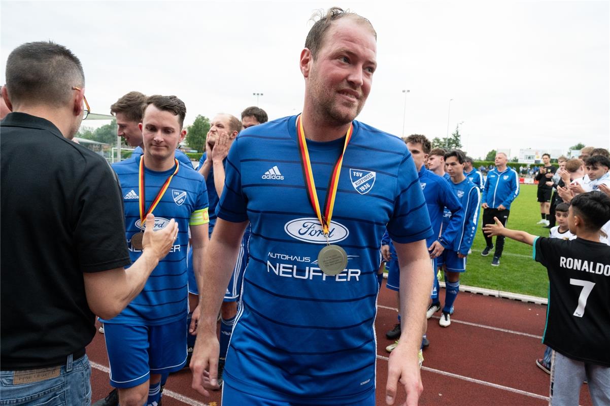 Herrenberg, Stadion, Aktiven-Pokalfinale, Bezirkspokal, TSV Kuppingen (blau) - T...