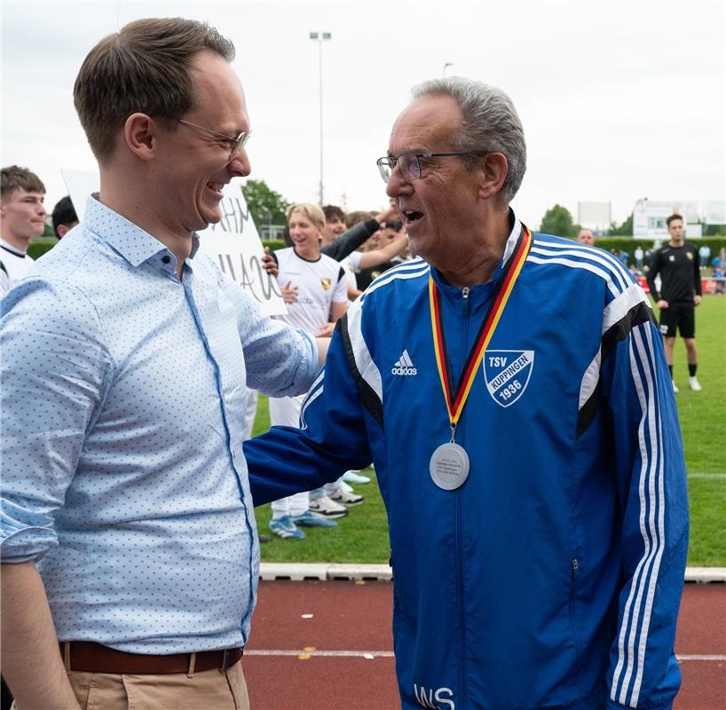 Herrenberg, Stadion, Aktiven-Pokalfinale, Bezirkspokal, TSV Kuppingen (blau) - T...