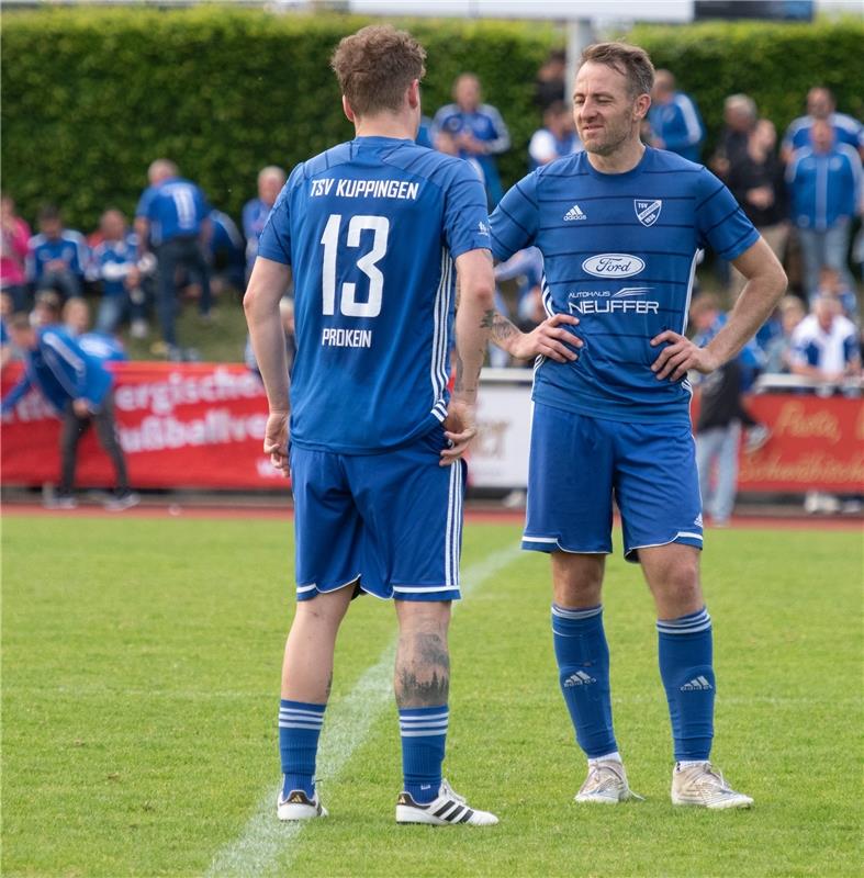 Herrenberg, Stadion, Aktiven-Pokalfinale, Bezirkspokal, TSV Kuppingen (blau) - T...