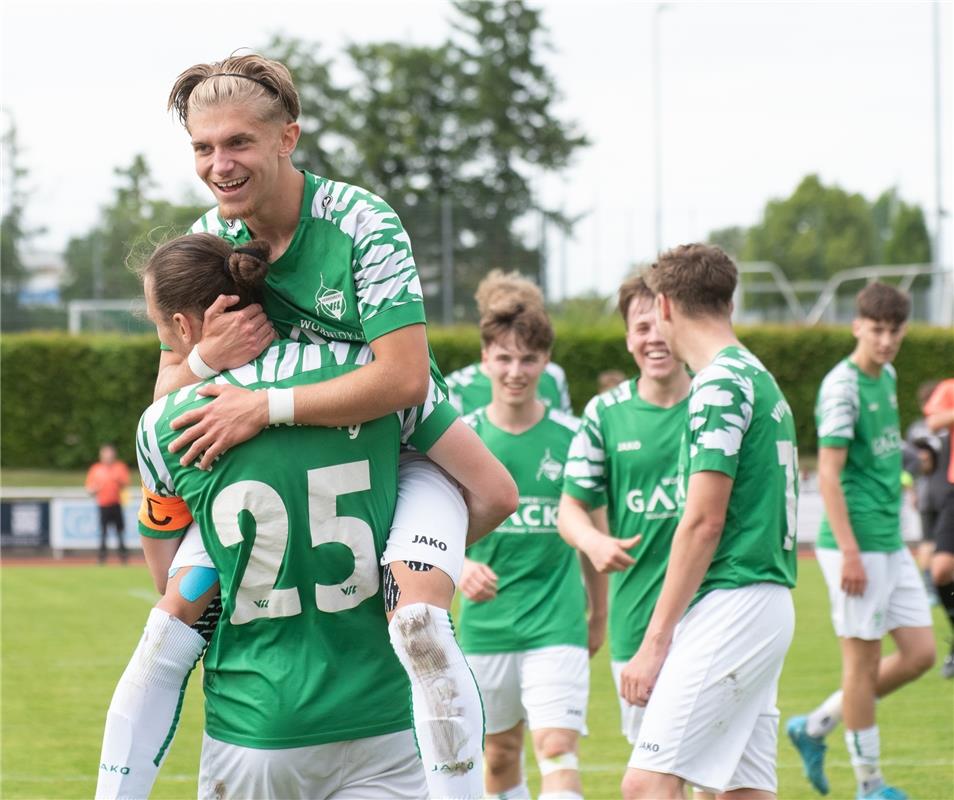 Herrenberg, Stadion, Fußball, Jugendpokalfinale, A-Jugend, VfL Herrenberg (grün)...