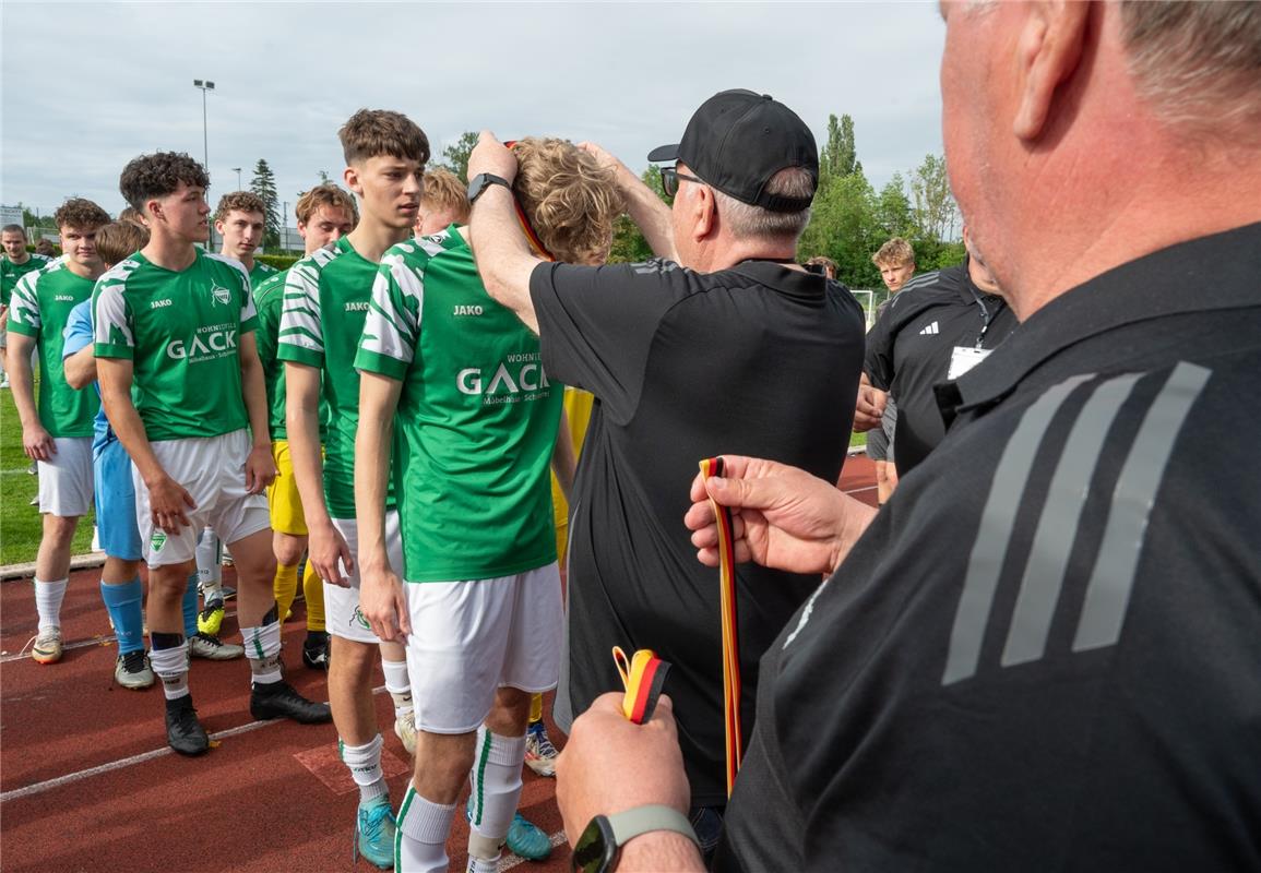 Herrenberg, Stadion, Fußball, Jugendpokalfinale, A-Jugend, VfL Herrenberg (grün)...