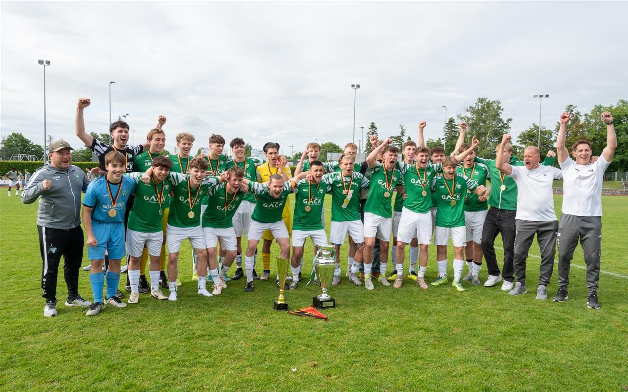 Herrenberg, Stadion, Fußball, Jugendpokalfinale, A-Jugend, VfL Herrenberg (grün)...