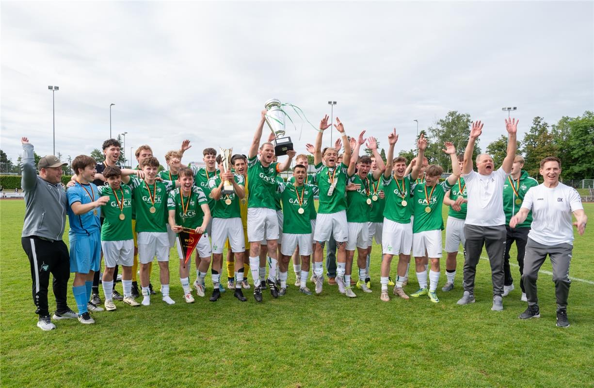 Herrenberg, Stadion, Fußball, Jugendpokalfinale, A-Jugend, VfL Herrenberg (grün)...