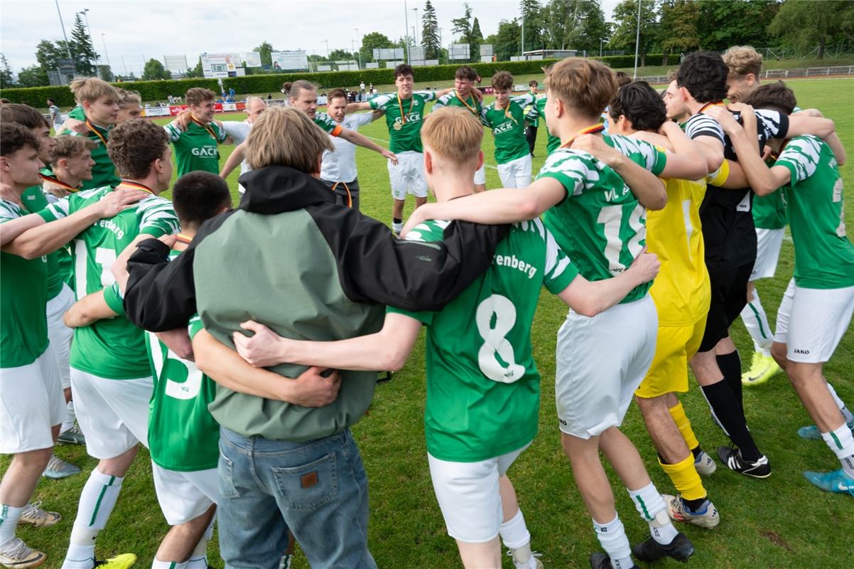 Herrenberg, Stadion, Fußball, Jugendpokalfinale, A-Jugend, VfL Herrenberg (grün)...