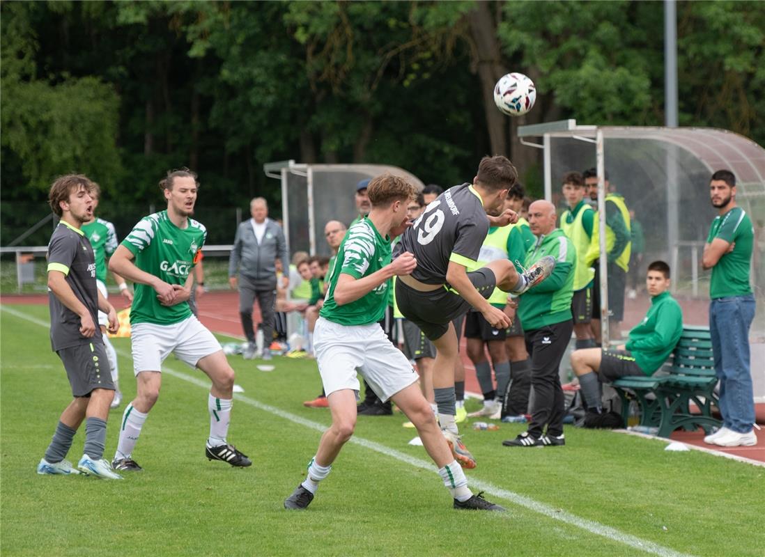 Herrenberg, Stadion, Fußball, Jugendpokalfinale, A-Jugend, VfL Herrenberg (grün)...