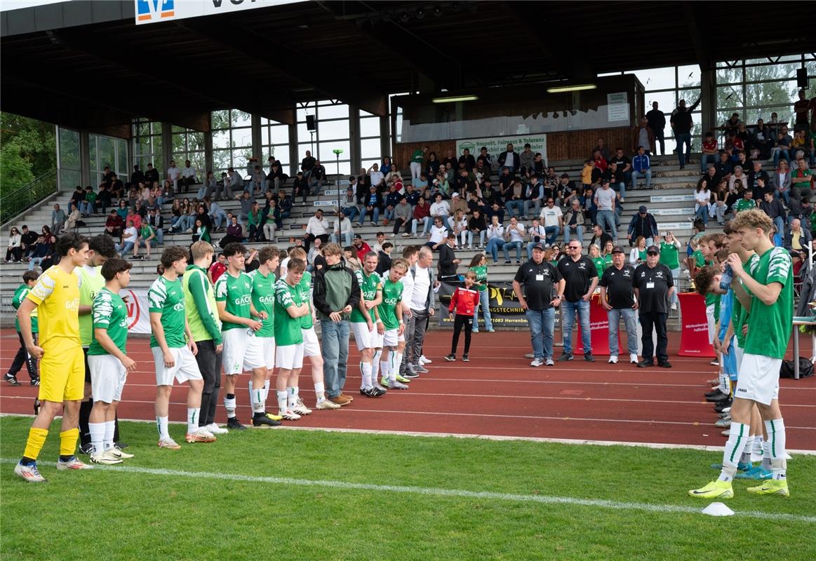 Herrenberg, Stadion, Fußball, Jugendpokalfinale, A-Jugend, VfL Herrenberg (grün)...