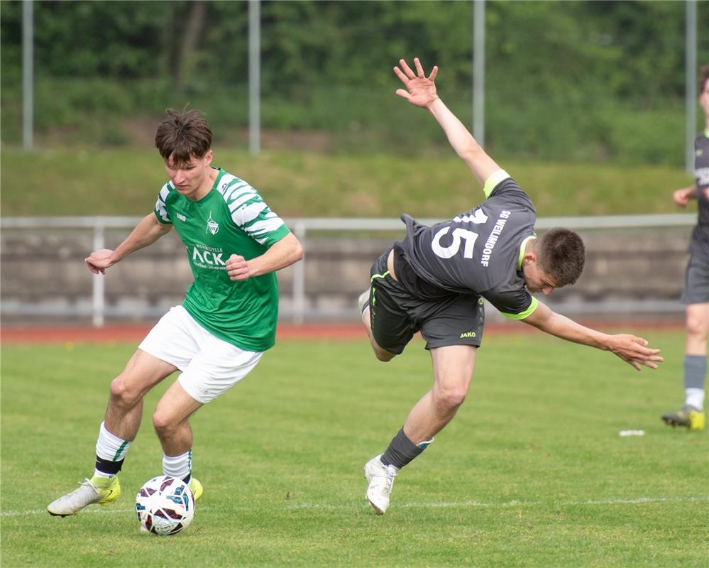 Herrenberg, Stadion, Fußball, Jugendpokalfinale, A-Jugend, VfL Herrenberg (grün)...