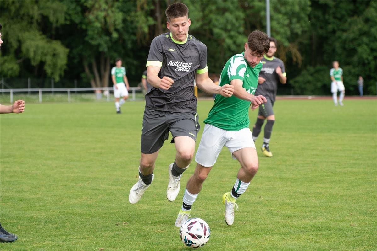 Herrenberg, Stadion, Fußball, Jugendpokalfinale, A-Jugend, VfL Herrenberg (grün)...