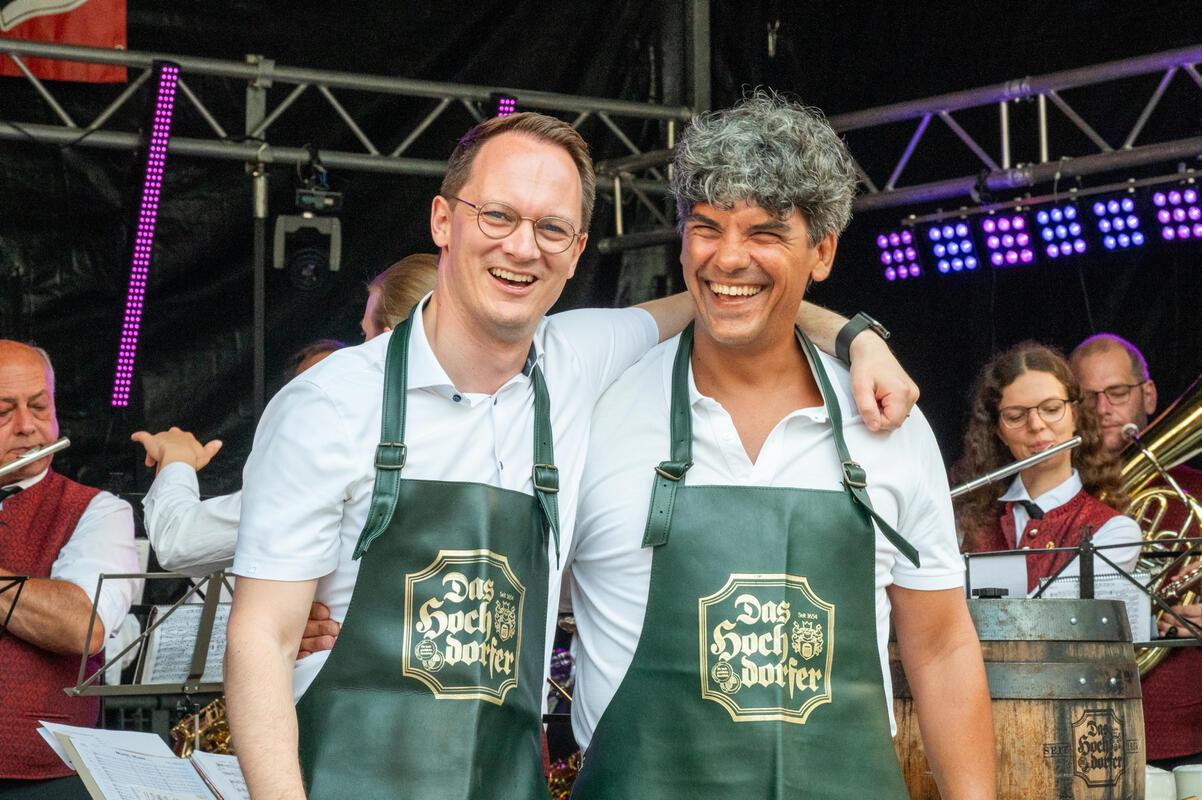 Herrenberg, Stadtfest, Eröffnung, Foto: Tatjana Vecsey Fassanstich,  GB-Foto: Ve...