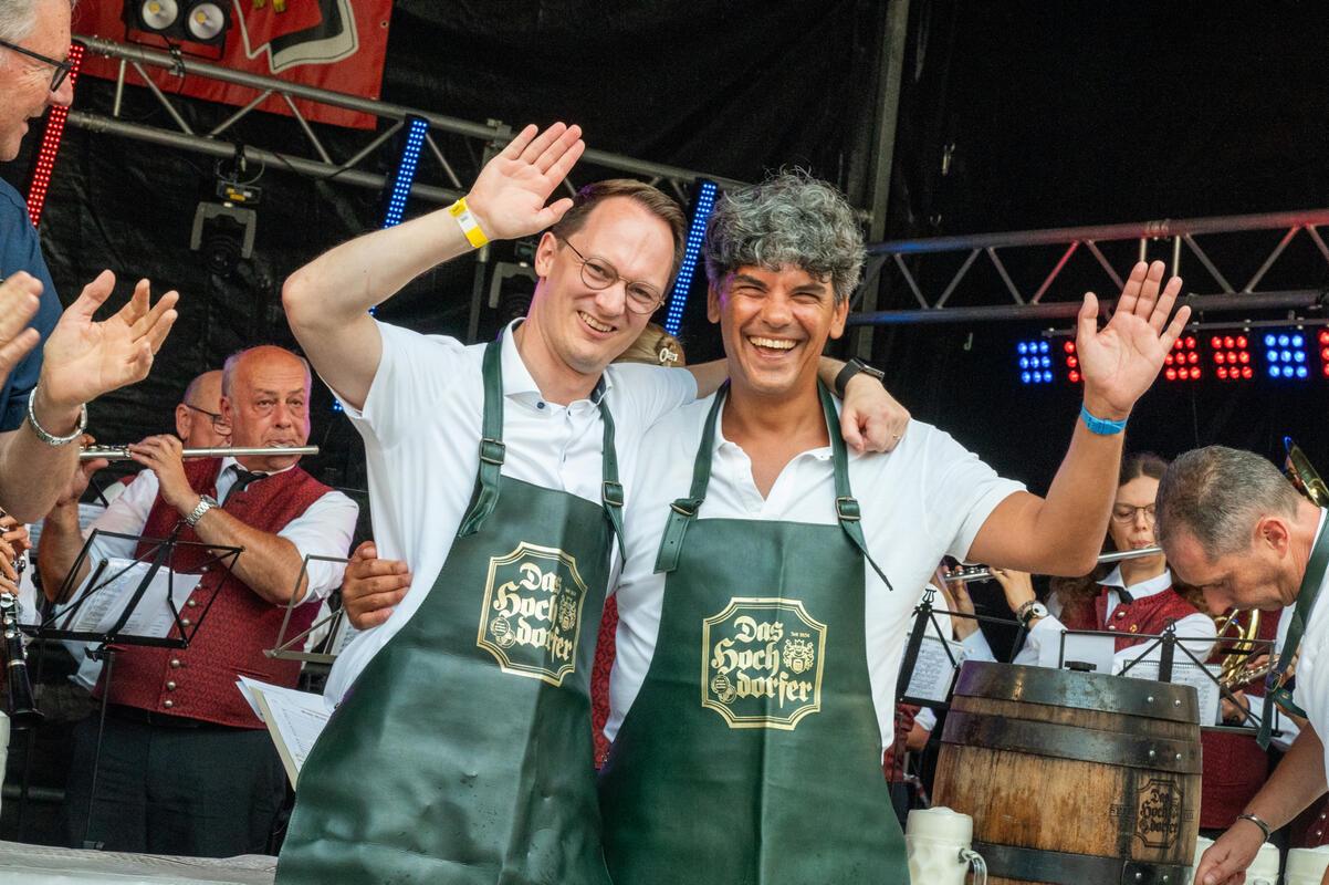 Herrenberg, Stadtfest, Eröffnung, Foto: Tatjana Vecsey Fassanstich,  GB-Foto: Ve...