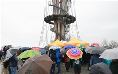 Herrenberg Weihnachtsliedersingen rund um den Schönbuchturm mit Patrick Bopp / Foto: Holom