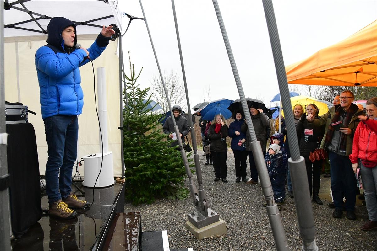 Herrenberg Weihnachtsliedersingen rund um den Schönbuchturm mit Patrick Bopp / F...