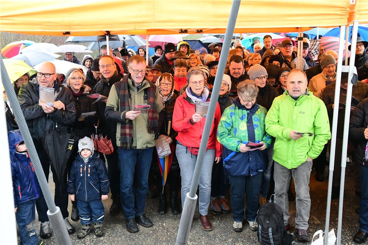 Herrenberg Weihnachtsliedersingen rund um den Schönbuchturm mit Patrick Bopp / F...