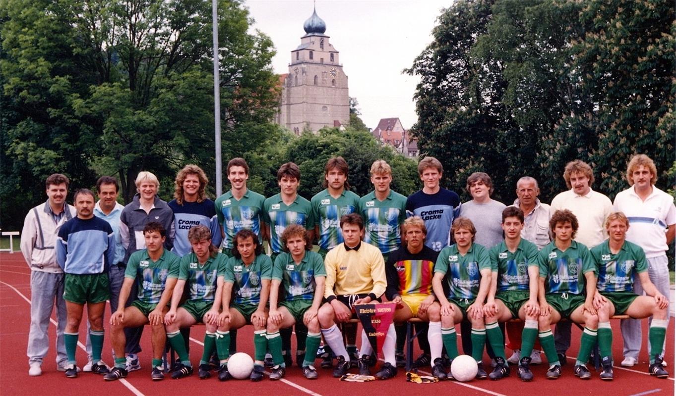 Herrenmannschaft 1987/88: Aufstieg in die Verbandsliga Foto (Archiv): Lalka  