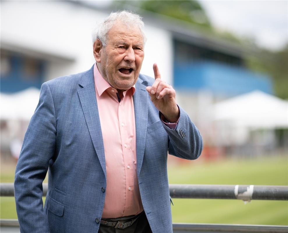 Hildrizhausen, Sportplatz, TSV Hildrizhausen, Helmut Hörmann, GB-Foto: Vecsey