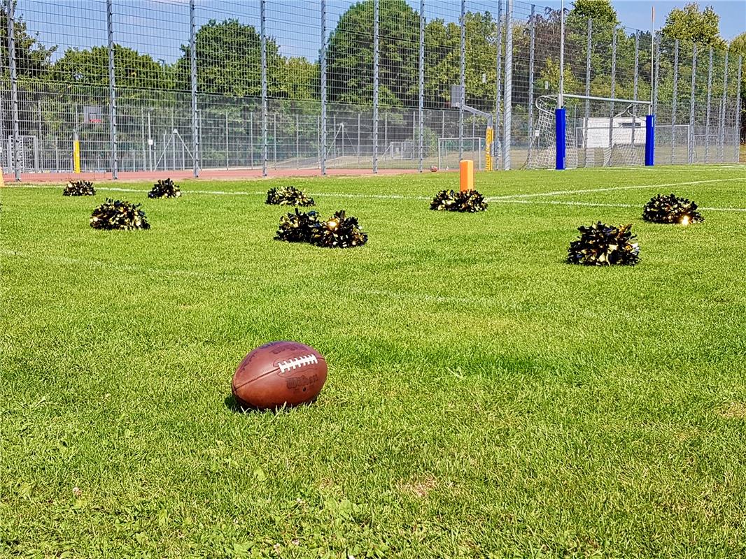 Hitzepause bei den Bondorfer Footballern. Ivonne Wetzstein hat das Foto eingesch...