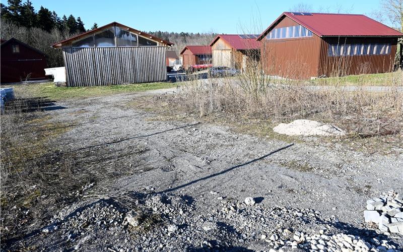 Im Deckenpfronner Schuppengebiet ist noch ein Grundstück frei. GB-Foto: Holom