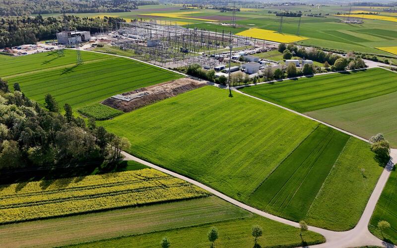 Im Gewann Haselegert liegen drei Flurstücke, für die Bauvoranfragen für zwei Batteriegroßspeicher eingetroffen sind. GB-Foto: Holom