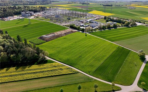 Im Gewann Haselegert liegen drei Flurstücke, für die Bauvoranfragen für zwei Batteriegroßspeicher eingetroffen sind. GB-Foto: Holom