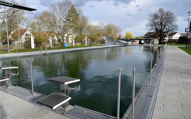 Im Hildrizhausener Freibad stehen Sanierungsarbeiten an. GB-Foto: Holom