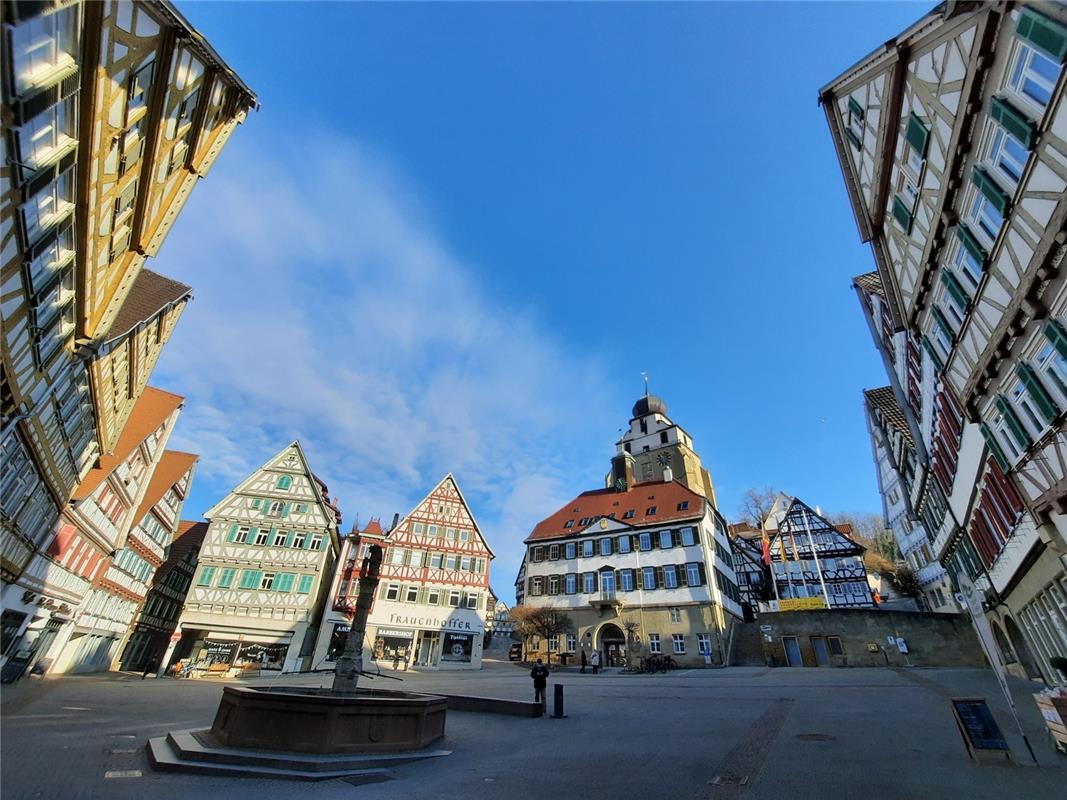 Immer einen Schnappschuss wert ist der Marktplatz Herrenbergs für Uli Hafner aus...