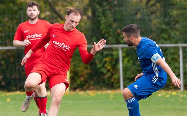 In Anton Riedel (links) hat den SV Affstätt ein wichtiger Spieler verlassen.