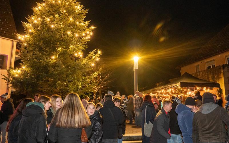 In Mötzingen ist erstmals an einem Sonntag Weihnachtsmarkt.GB-Foto: Vecsey
