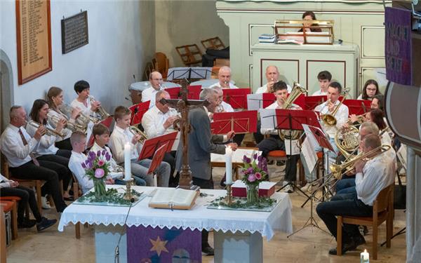 In der Peterskirche konzertiert der Posaunenchor.GB-Foto: Vecsey