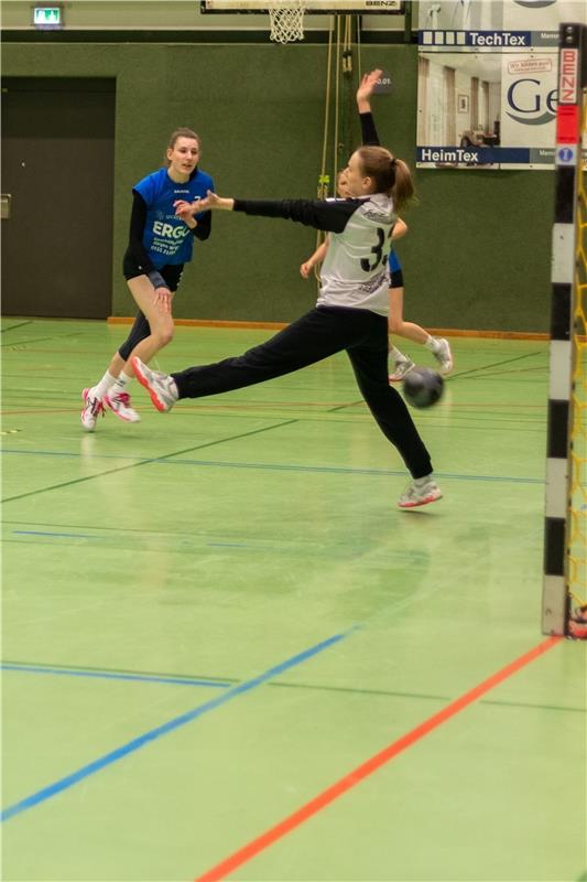 Isabel Göhlich (SG H2KU Herrenberg 2, #33),TG Biberach vs. SG H2Ku Herrenberg 2,...