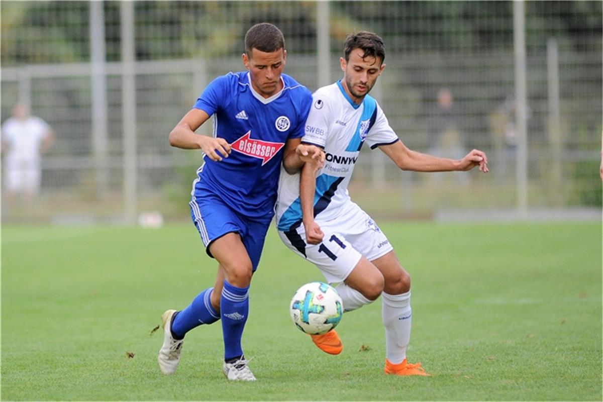 Ivo Colic (VfL Sindelfingen #20) gegen Riccardo Gorgoglione (FSV 08 Bissingen #1...