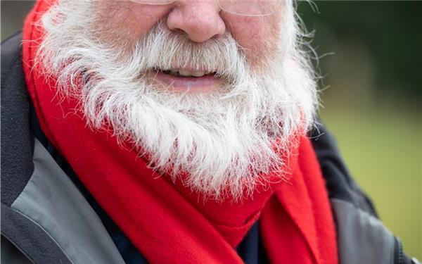 Ja, ist denn heut scho Weihnachten?! (gesehen in Jettingen) GB-Foto: Vecsey