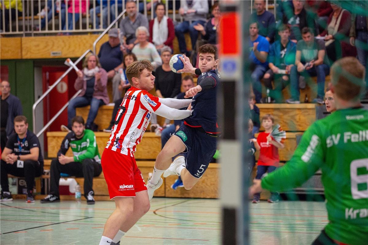 Janne Boehm beim Torwurf SG H2Ku Herrenberg - SV Fellbach, Handball, Oberliga BW...