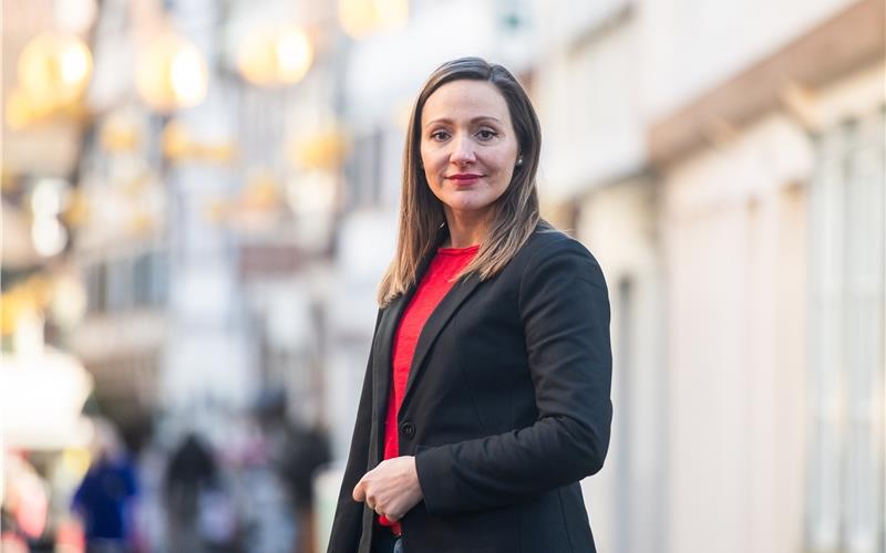 Jasmina Hostert gibt Amt als SPD-Kreisvorsitzende ab Jasmina Hostert gibt nach 15 Jahren den Kreisvorsitz ab.