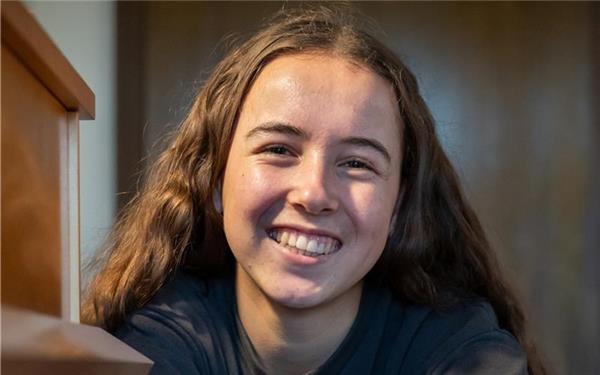 Johanna Lang spielt seit ihrem sechsten Lebensjahr Geige, seit der dritten Klasse Klavier. GB-Foto: Rennig