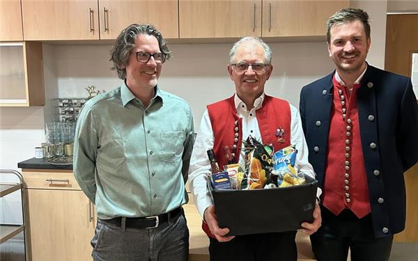 Johannes Görke (von links) wurde als Vorsitzender bestätigt, Hans Reichenecker gibt das Kassier-Amt auf, Daniel Reichenecker ist als Jugendleiter bestätigt. GB-Foto: Bruer