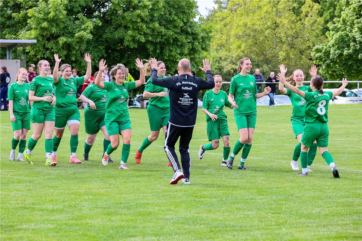Jubel (VfL Herrenberg II)  SSV Walddorf vs. VFL Herrenberg II, Frauenfussball, B...