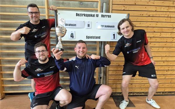 Jubel beim SV Affstätt II mit Roger Holzapfel (von links), Kevin Sanfilippo, Patrick Krasniqi und Marc Habiger. GB-Foto: Holzapfel