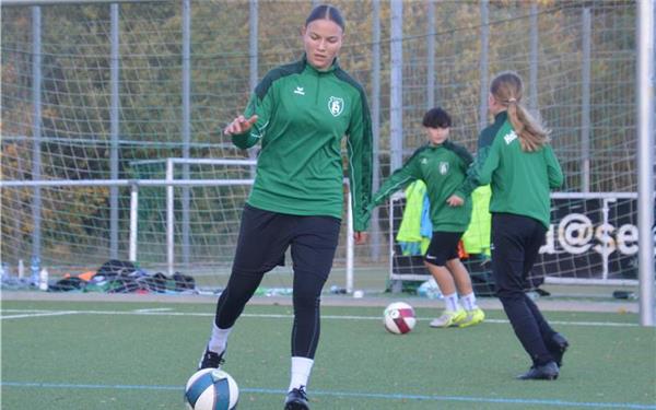 Julienne Loyal hat ihr Debüt genossen. GB-Fotos: Zvizdiç