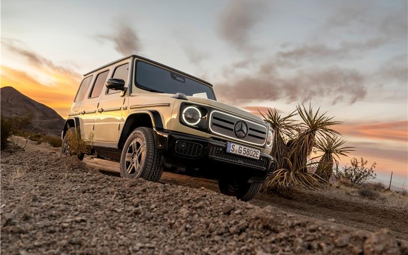G-Klasse lässt sich fast auf der Stelle drehen Kantige Silhouette: Der vollelektrische Mercedes-Benz G 580 steht ganz in der bisherigen Designtradition des Modells. GB-Foto: Mercedes-Benz AG