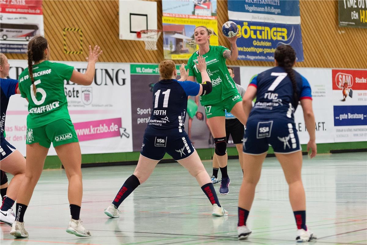 Katrin Foth (SG H2Ku Herrenberg Kuties #11), Sandra Szary (SG 09 Kirchhof #17), ...