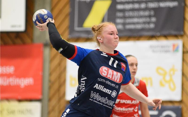SG verliert bei der TG Nürtingen Kerstin Foth war mit sechs Treffern beste SG-Werferin in Nürtingen Foto: TBaur/Eibner