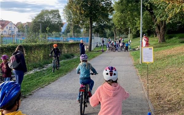 Kleine Helden auf zwei Rädern beim Fahrradaktionstag