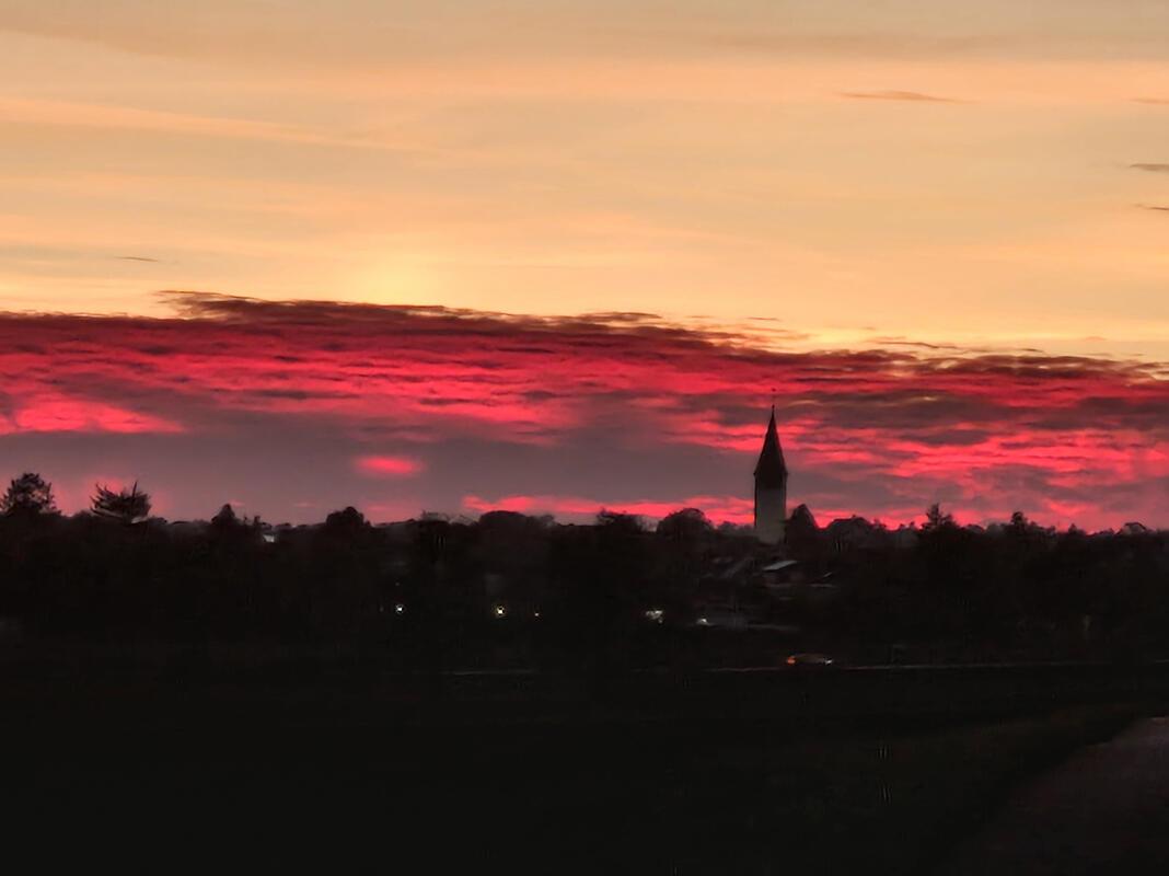 Kuppingen on fire.  Von Christine Henne aus Nufringen.