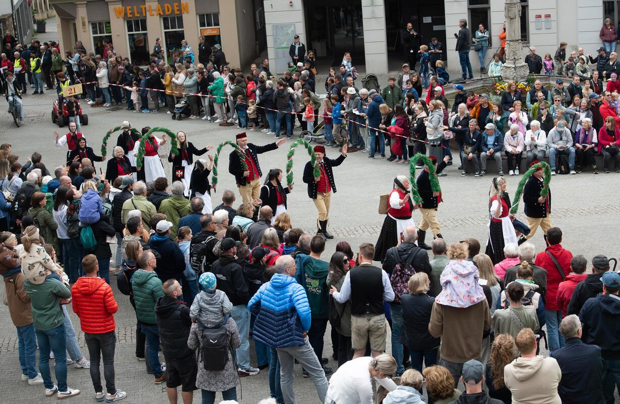 Kuppinger Tracht - Festumzug Musiktage Stadtkapelle Herrenberg 5 / 2026 Foto: Sc...