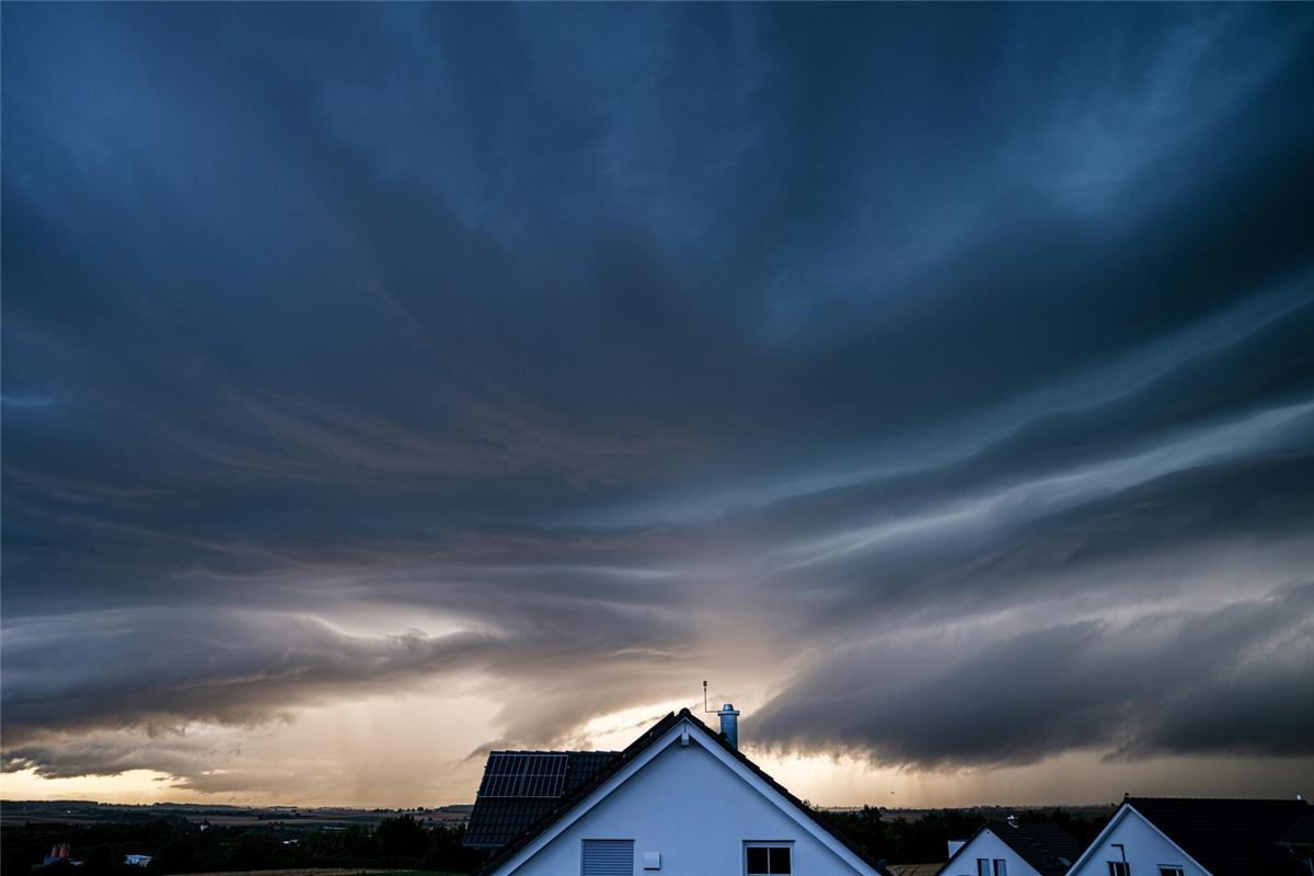 Kurz vor dem Unwetter in Kayh. Sven Tilemann drückte ab.